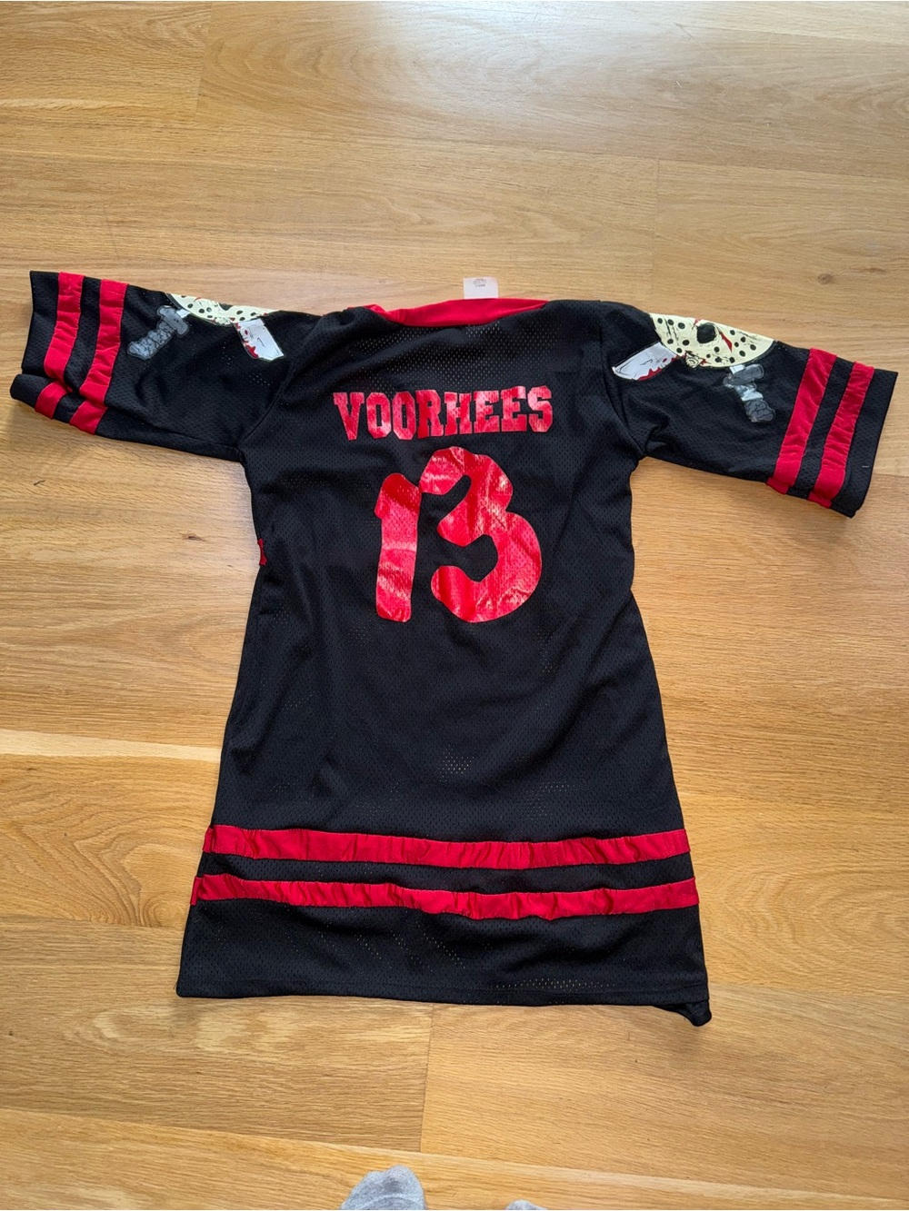 Jason Vorhees Costume Dress with Mask Purse - Picture 7 of 15
